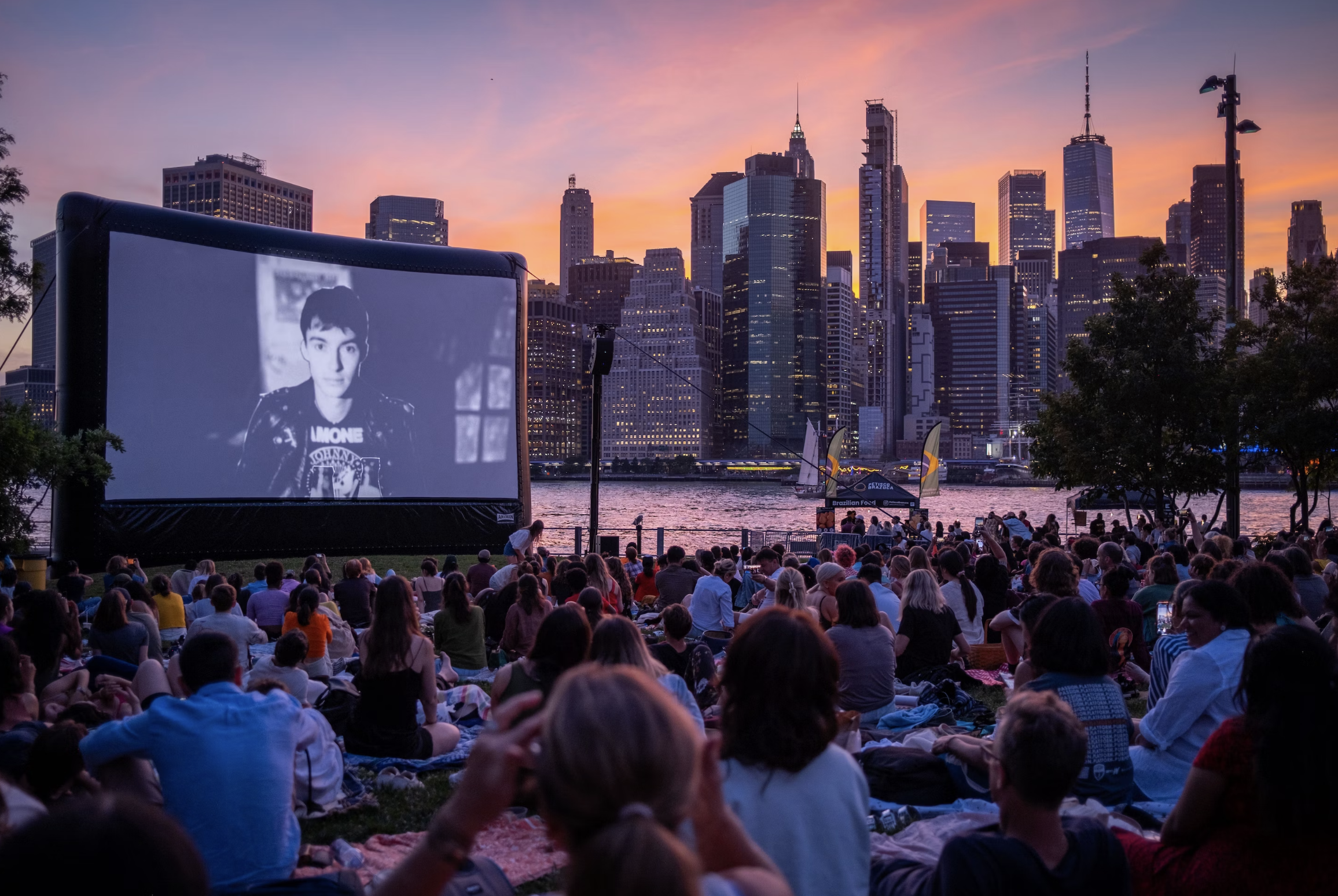 Social Bonding Through Movies: The Emotional Magic Behind Watching Films Together